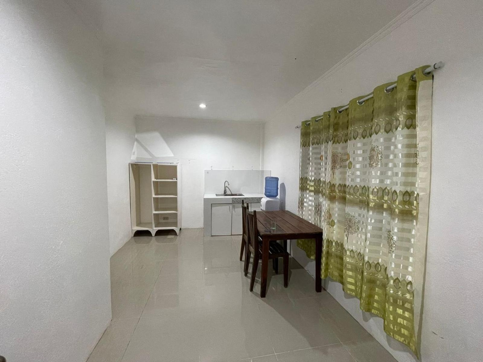 La Visita Hotel General Luna  Room photo